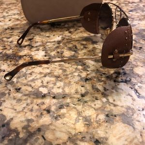 Chloe sunglasses great catch!